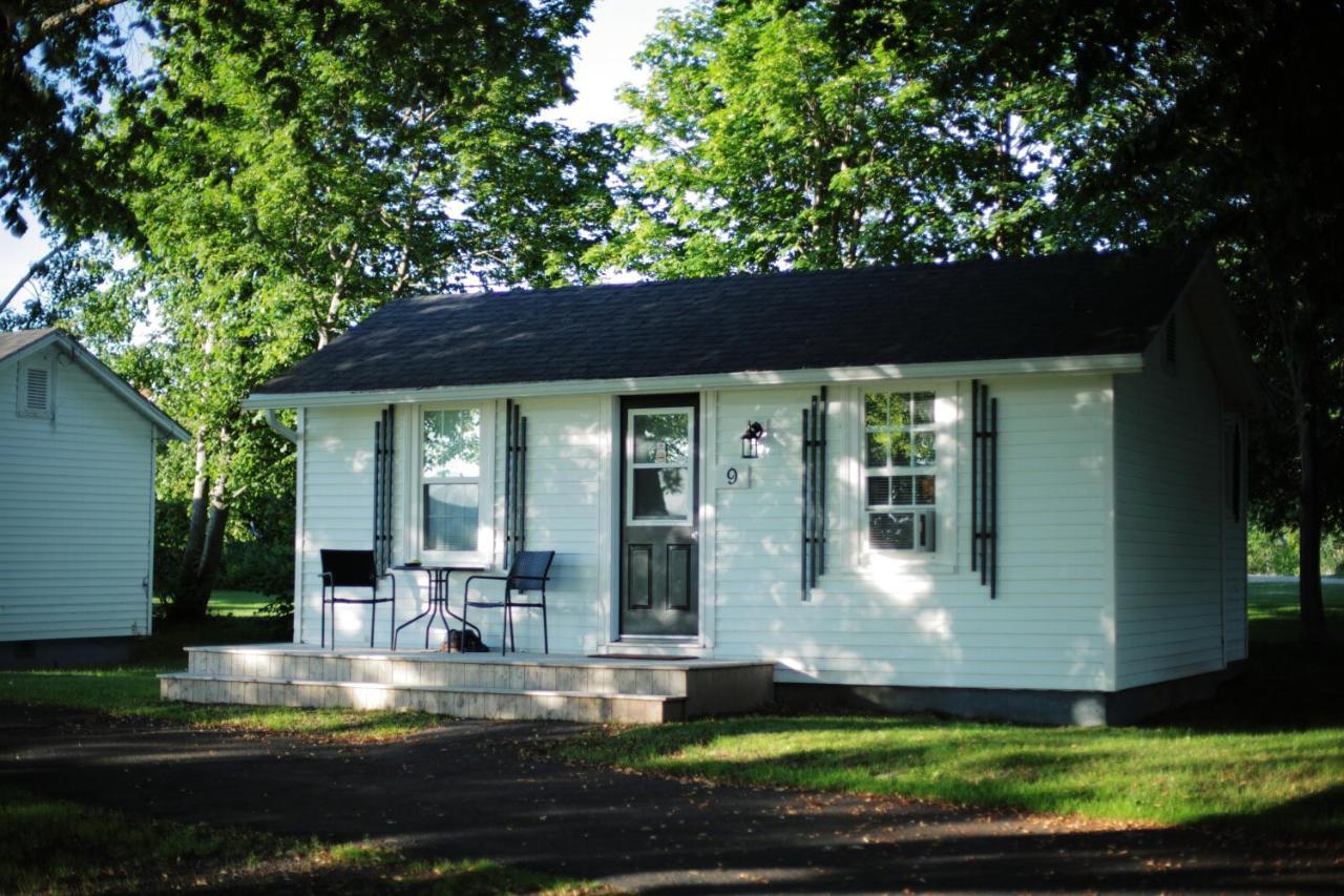 Carleton & Inn Bridgetown